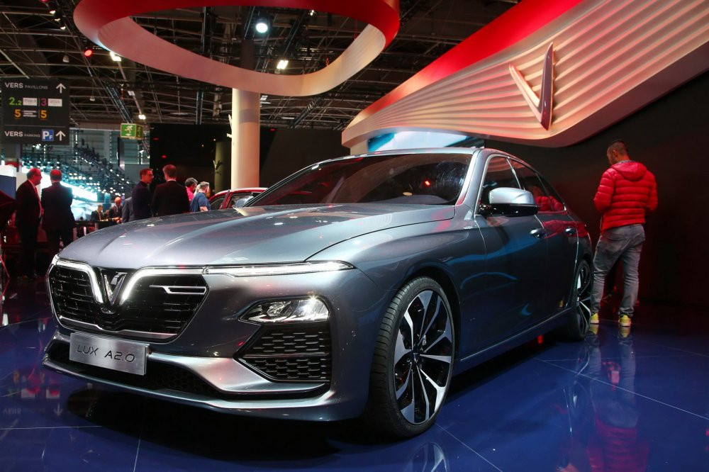 778acac3-vinfast-suv-sedan-paris-debuts-30 6