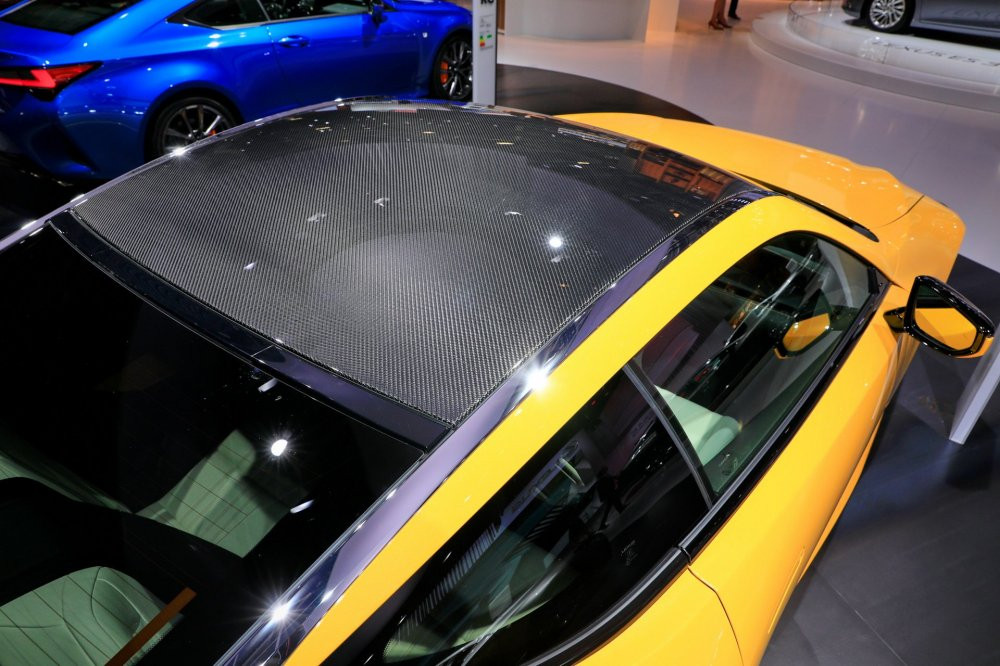 c54f1836-2019-lexus-lc-limited-edition-paris-livepics-11 9