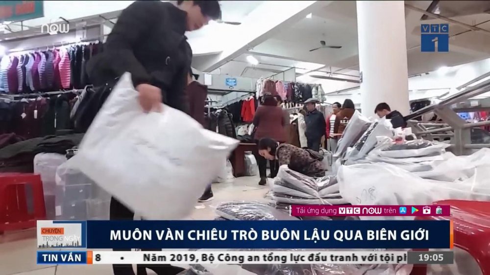 muon-van-chieu-tro-buon-lau-qua-bien-gioi--vtc1-0658_3