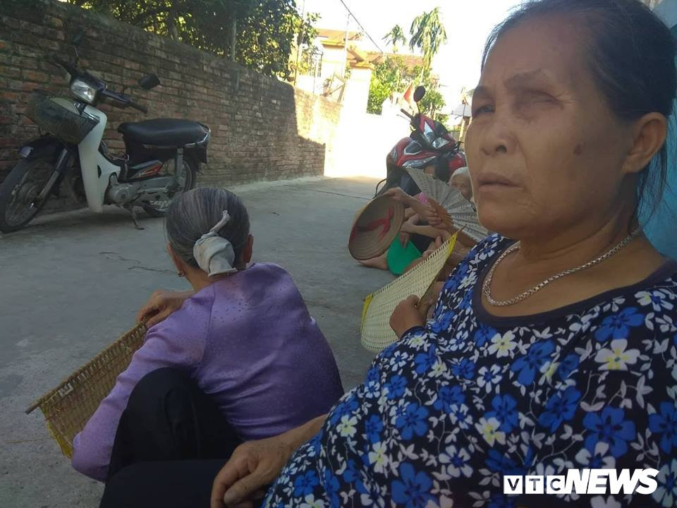 36064055_2077600249149297_1516337052801564672_n