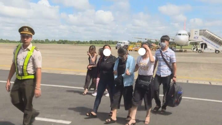 42270761_1989693884662313_2654179515642675200_n