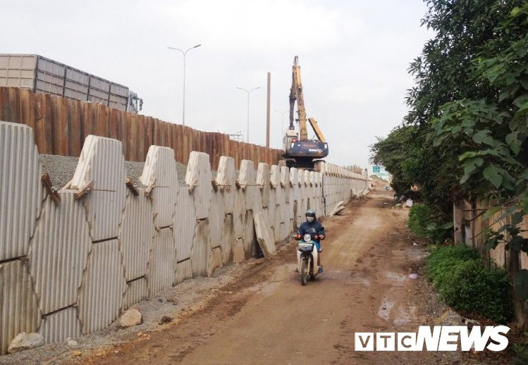 aed83c362f54cc0a9545 13