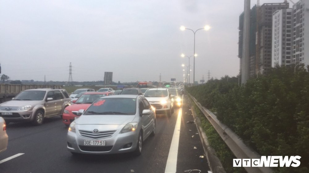 07a44d315cffbfa1e6ee