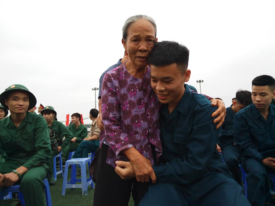 52387523_1168629393301064_3329148869048008704_n