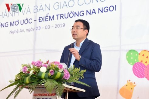 dai_dien_huyn_dai_phat_bieu_vov__nwup 4