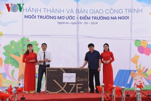 ong_nguyen_the_ky_trao_tv_vov__wqly 11