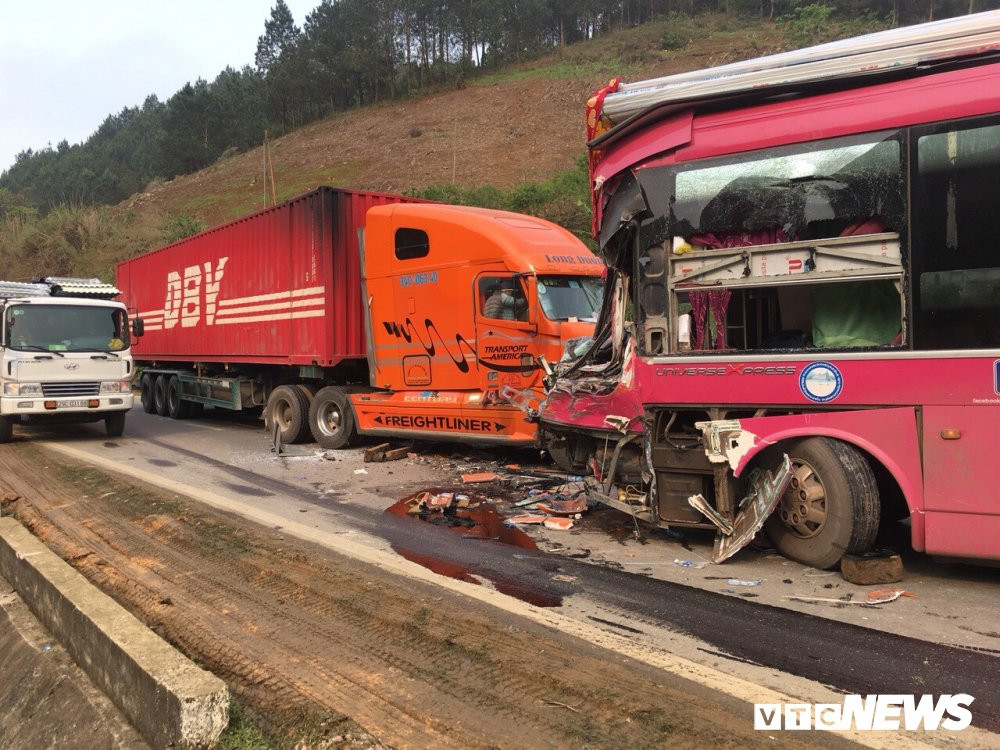 58a78a7f99df7b8122ce 6