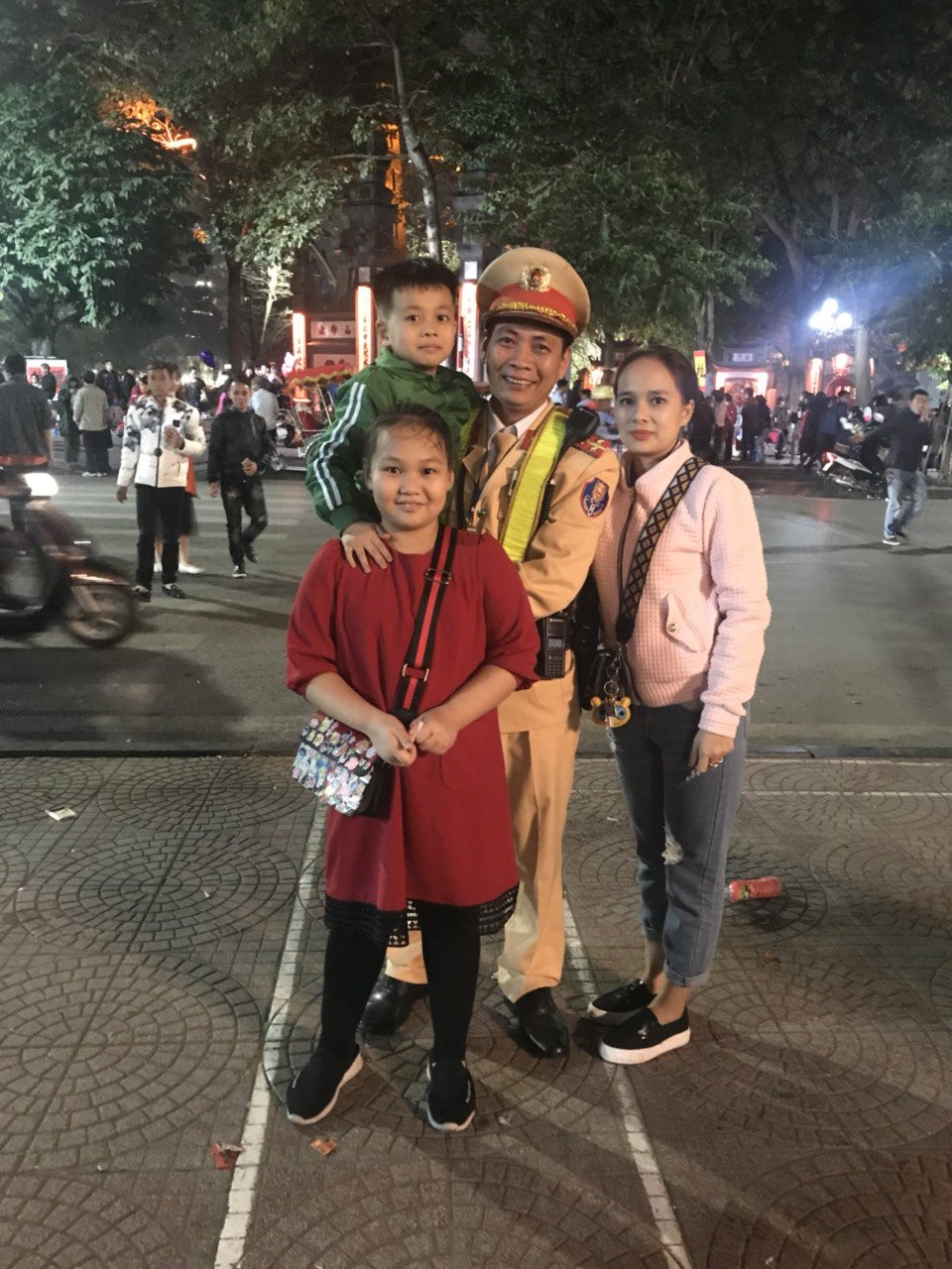 1df6598935dad08489cb 5