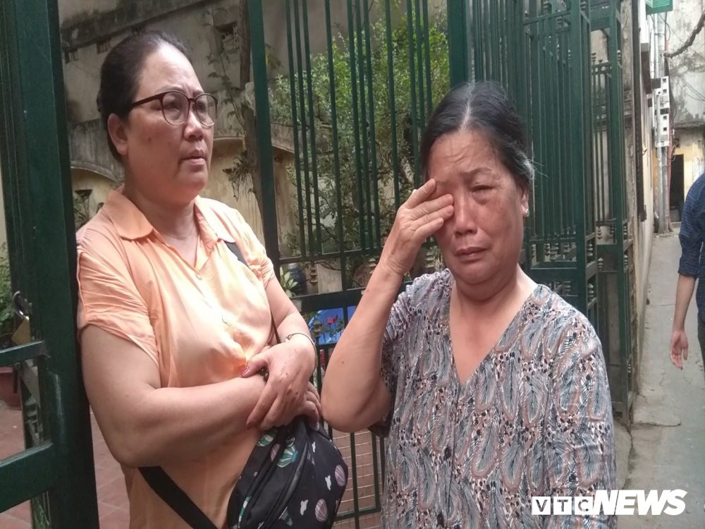 hoan-canh-nu-cong-nhan-moi-truong-2 11