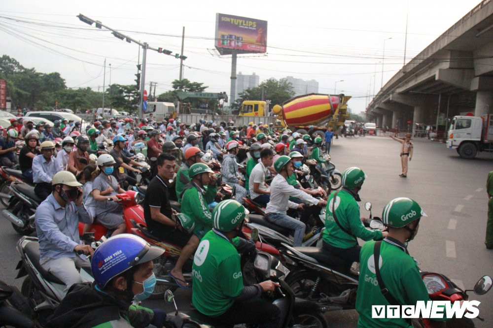 nguoi-dan-ve-que-nghi-le-2-