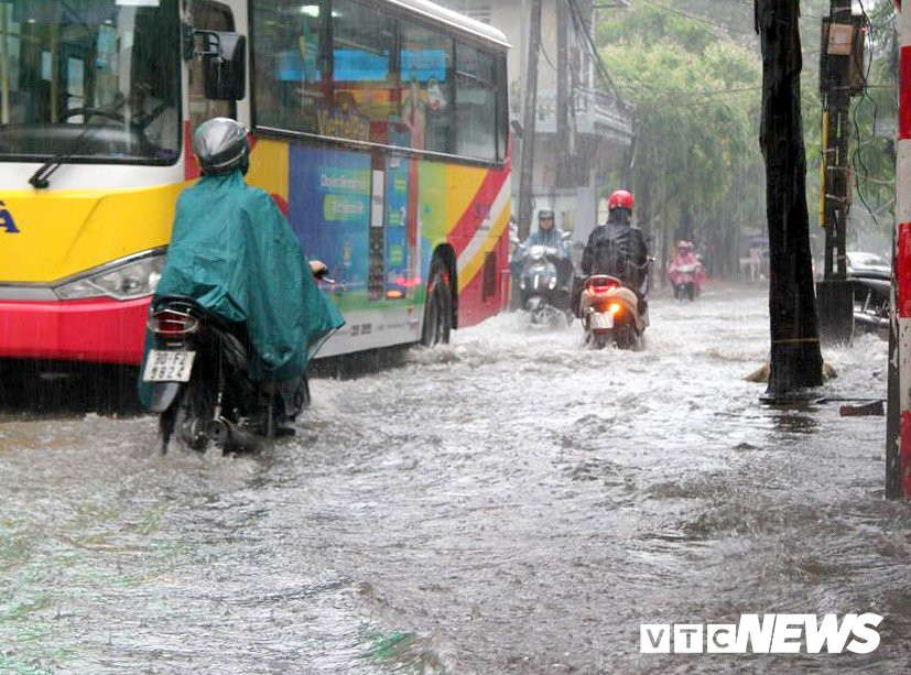 Ha-Noi-ngap-ung-7 (1) 7