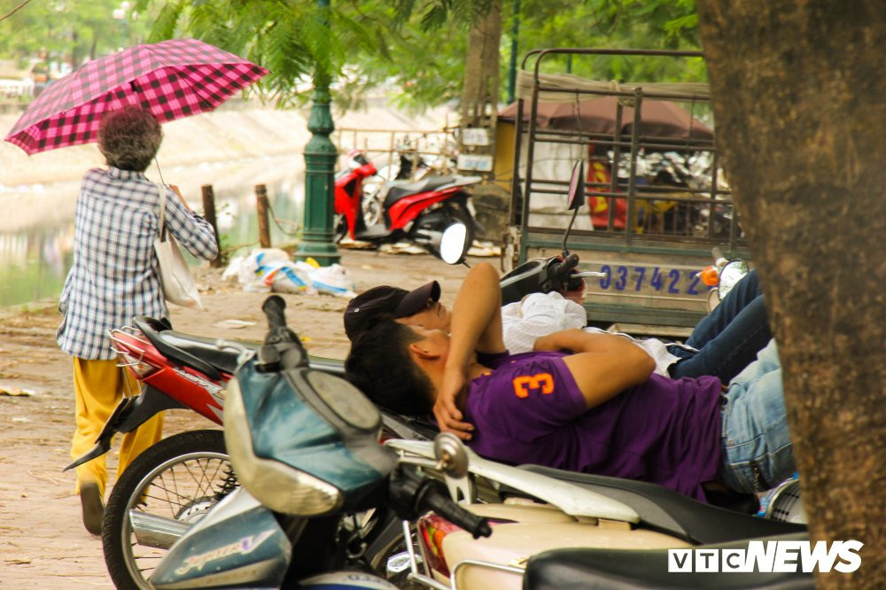 nang-nong-o-ha-noi-8 12