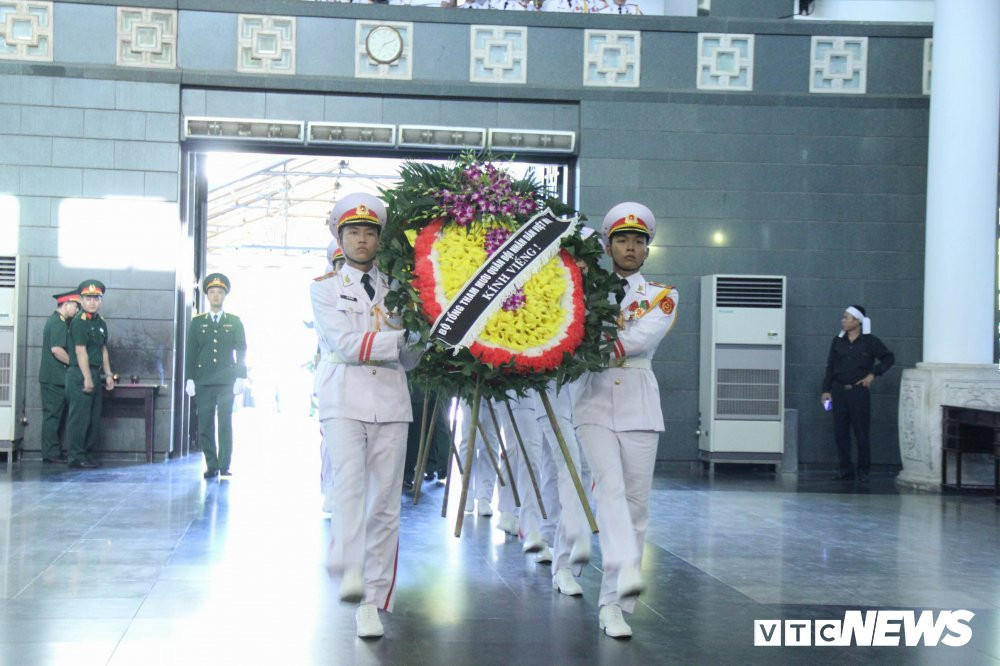 dam-tang-thieu-tuong-pham-ngoc-lan-3 3