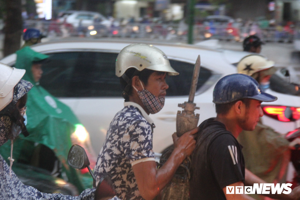 y-thuc-kem-cua-nguoi-dan-khi tham-gia-giao-thong-1- (4) 6