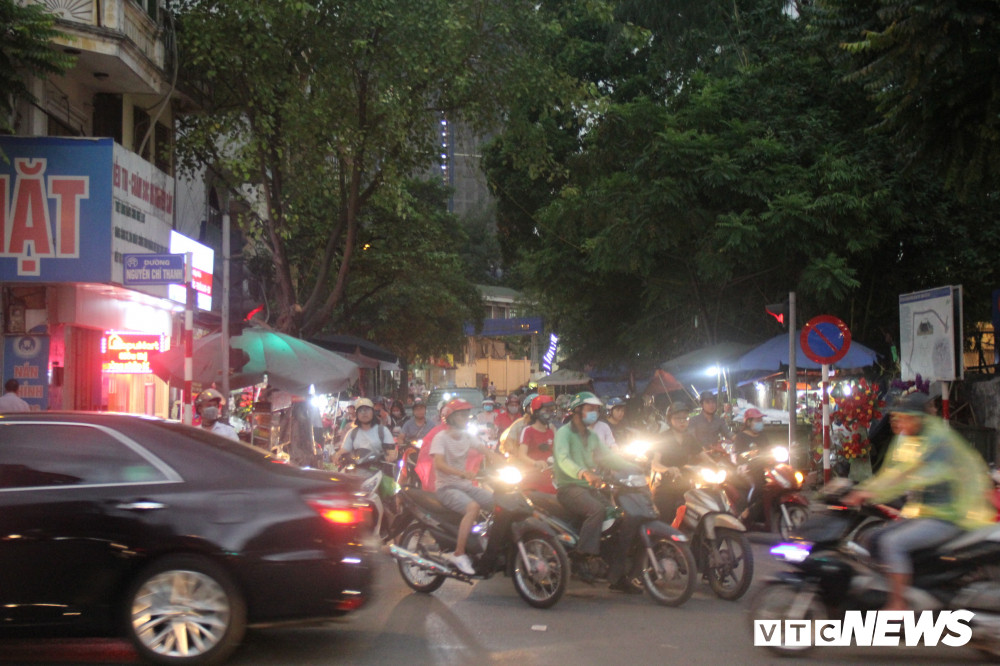 du-an-duong-huynh-thuc-khang-keo-dai-1-1 (11) 8