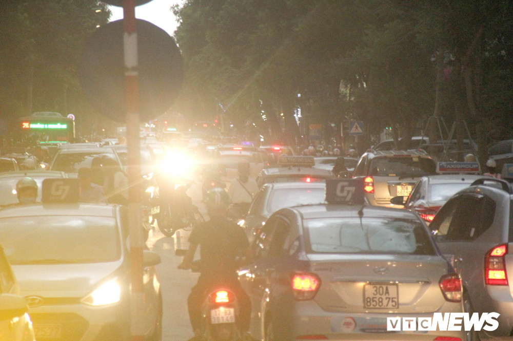 du-an-duong-huynh-thuc-khang-keo-dai-1-1 (9) 10