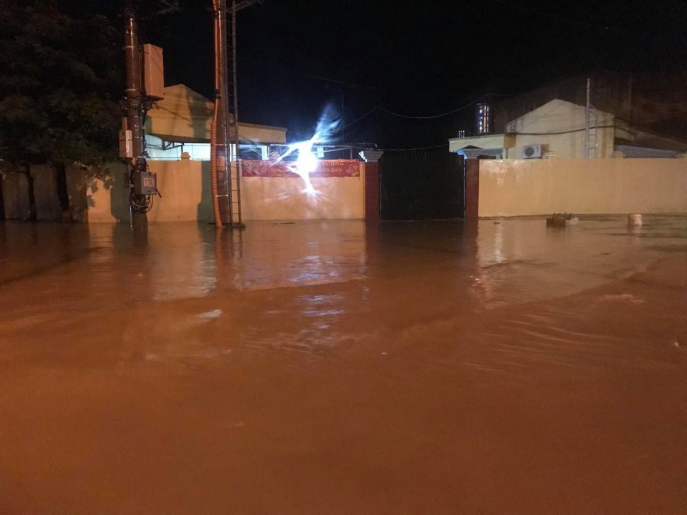 mua-lon-o-dien-bien-phu-1-1- (4) 3