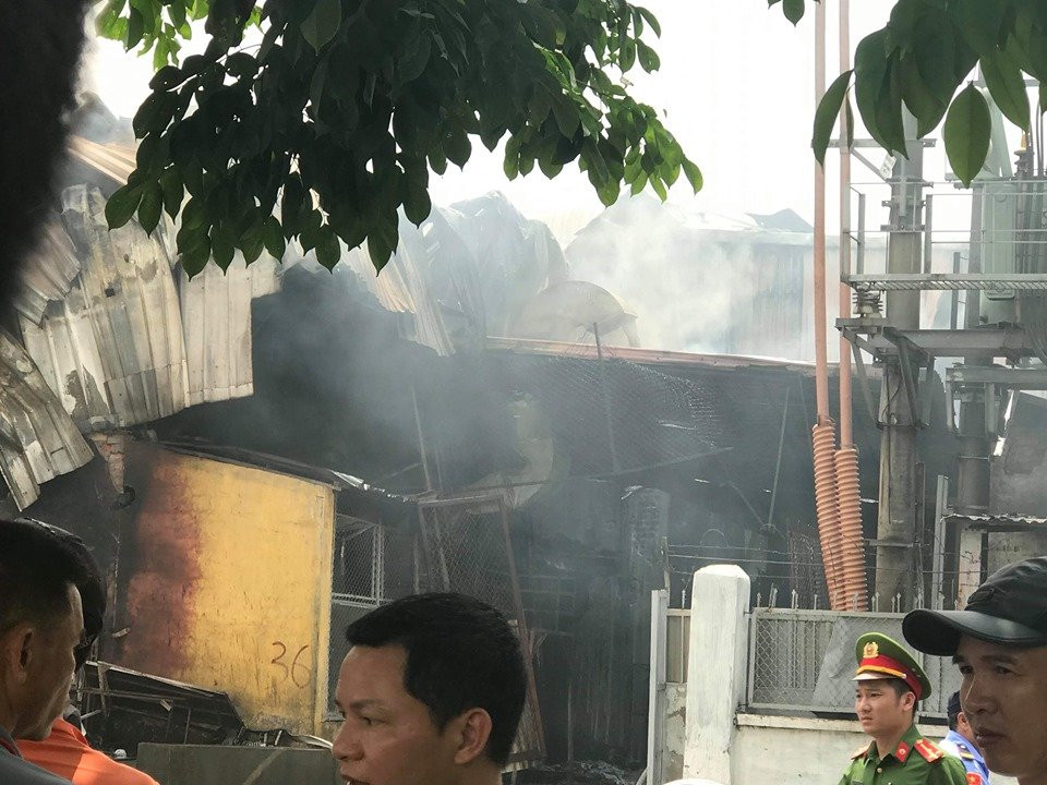 hoa-hoan-nha-xuong-1-1- (1)