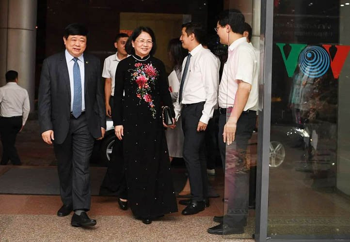 muon-van-yeu-thuong-2-2- (3) 24