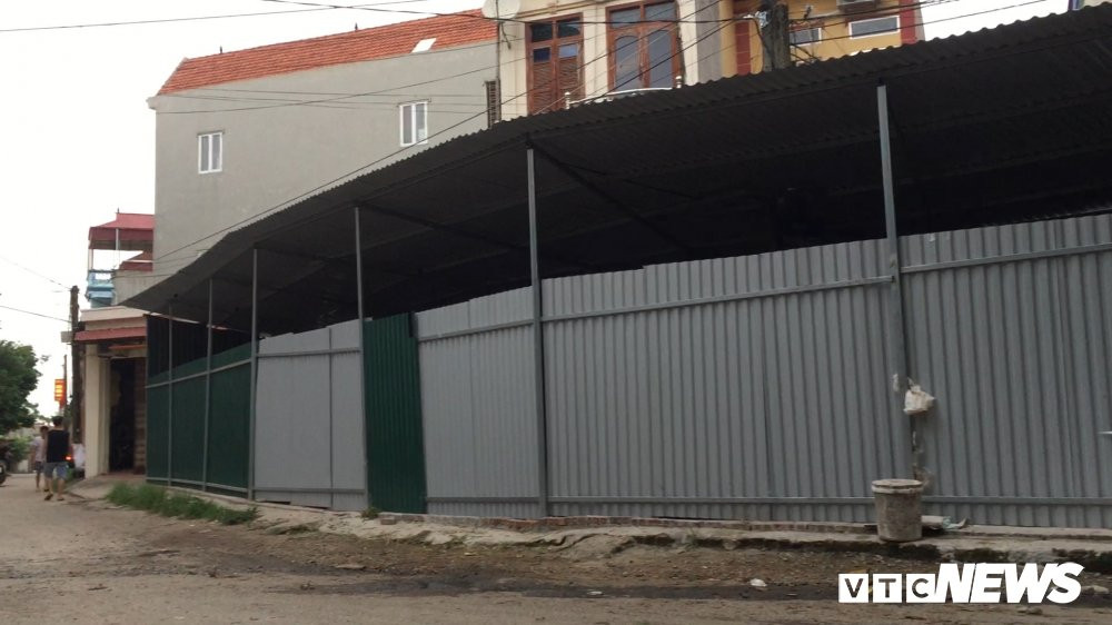 bit-kin-loi-di-nha-dan