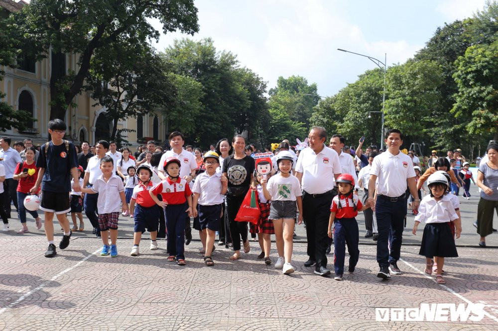 doi-mu-bao-hiem-cho-tre-em-1-1-1 (6) 12