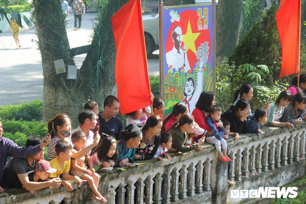 dua-xe-dia-hinh (13) 16