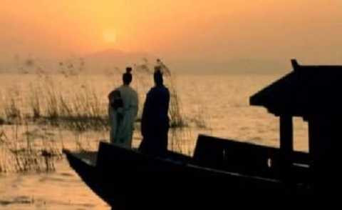 he-lo-mau-thuan-dong-troi-giua-luu-bi-va-gia-cat-luong-hinh-7