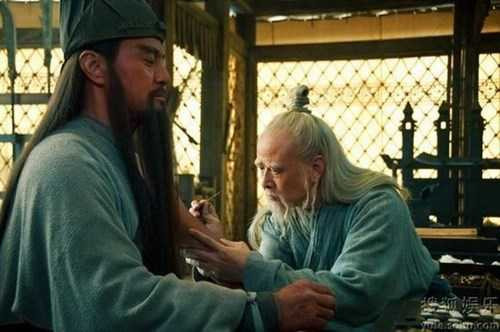 tiet-lo-gay-soc-ve-hoa-da-khong-phai-than-y-la-nguoi-an-do-hinh-2