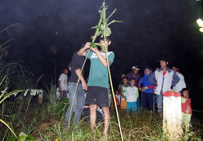 13-27-36_cung-g-den-3