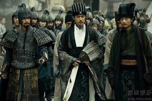 doi-quan-tinh-nhue-khien-ke-thu-khiep-dam-cua-gia-cat-luong-hinh-2