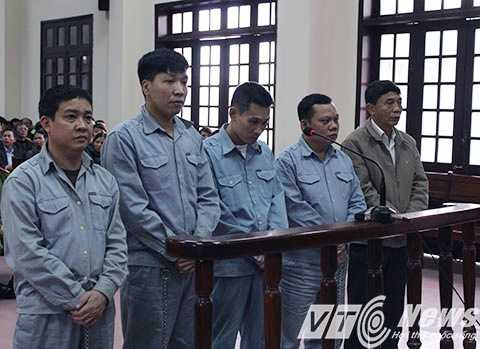 muc-an-nao-cho-5-can-bo-thanh-tra-giao-thong-hai-phong-1