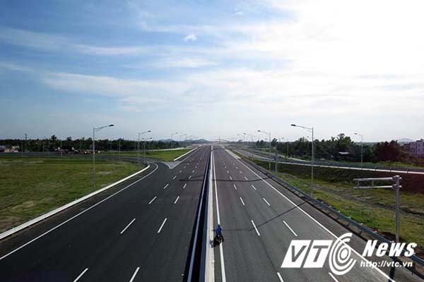 Hinh anh Nghi van thong thau tai goi thau tri gia hon 50 ty dong?