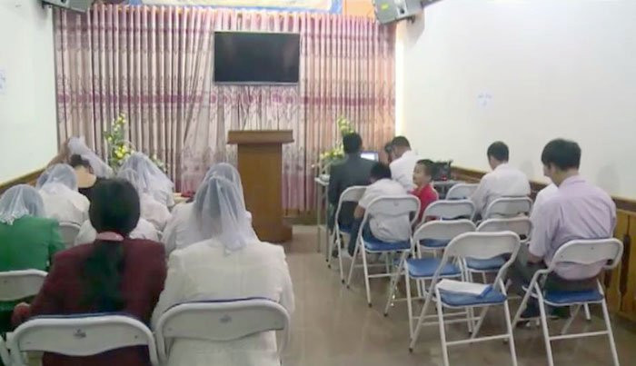 27331639_281775499017578_1304315601758254386_n