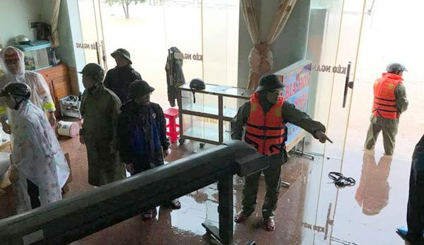 37576592_2094758457202335_466587813765185536_n 13