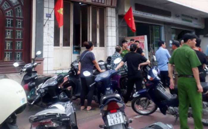 40424735_469666186851962_420880204865470464_n