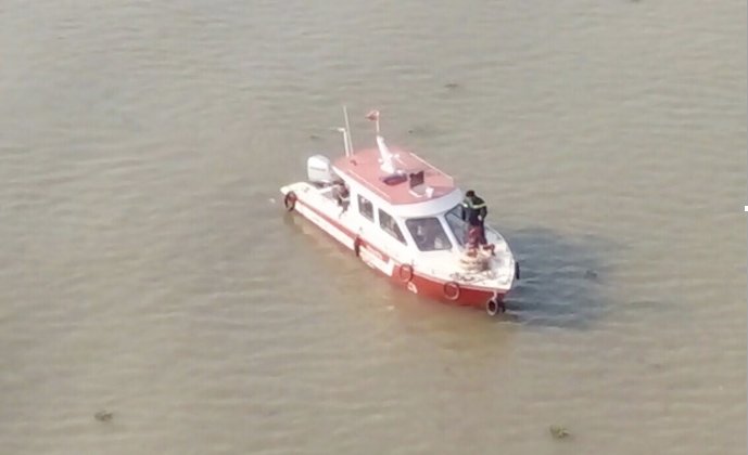 cuu nguoi nhay cau 3