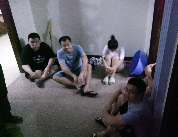 nhieu song vien thong