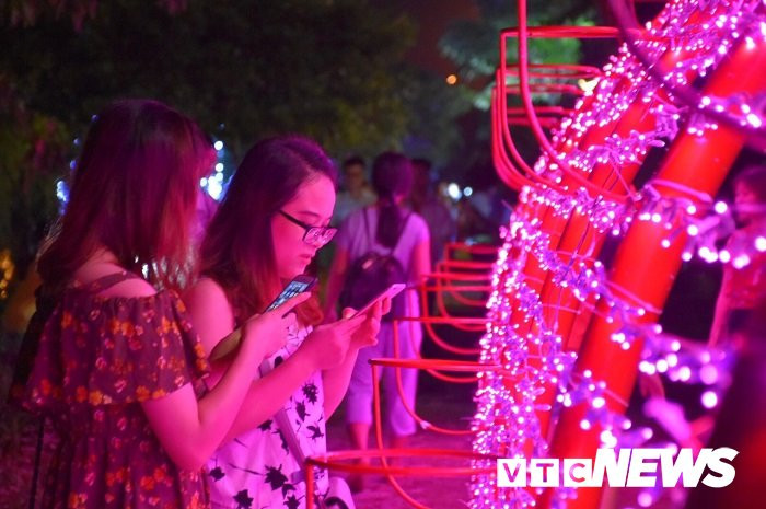 Tết Trung thu lung linh sắc màu cho con em lao động trong KCN ở Hải Phòng - 7