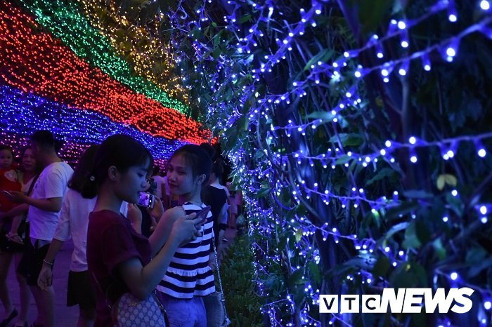 Tết Trung thu lung linh sắc màu cho con em lao động trong KCN ở Hải Phòng - 8