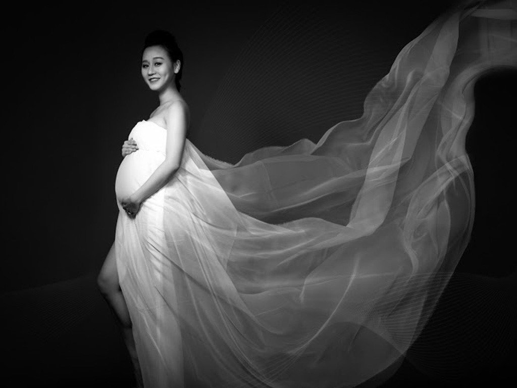 Loạt Ảnh Mẹ Bầu Xinh Đẹp Và Cuốn Hút Chứng Minh: Phụ Nữ Đẹp Nhất Khi Làm Mẹ