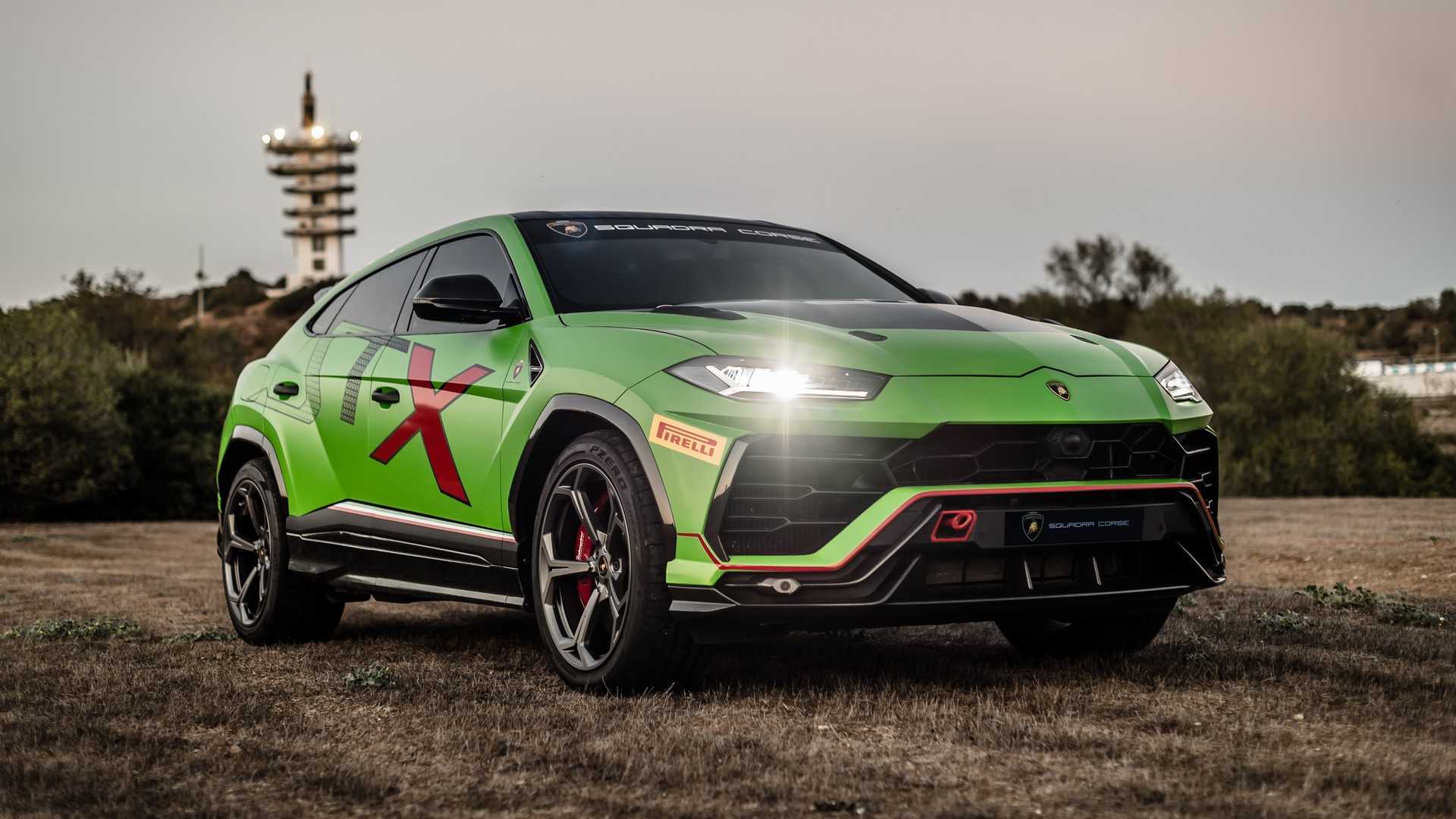 Ngắm ảnh thực tế của Lamborghini Urus phiên bản xe đua