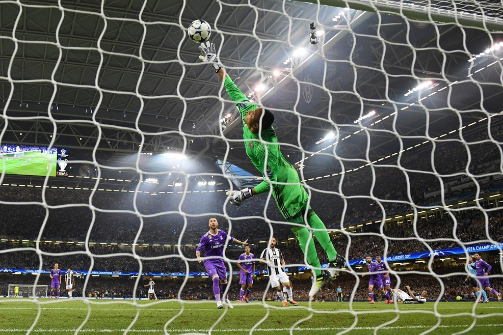 687105667_MH_8247_B11C7D8A758DD18A5792452CB4547CE2_10875 4