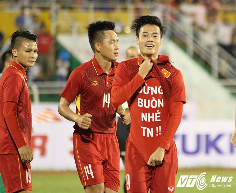 van toan u22 viet nam macau (3)