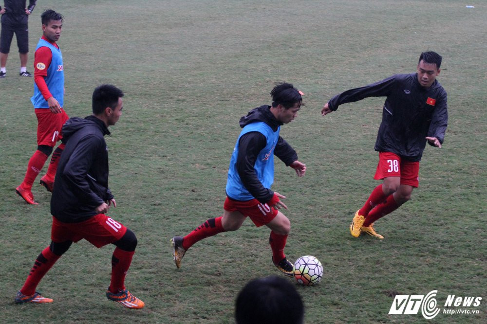 Cong Phuong U23 (22) 9