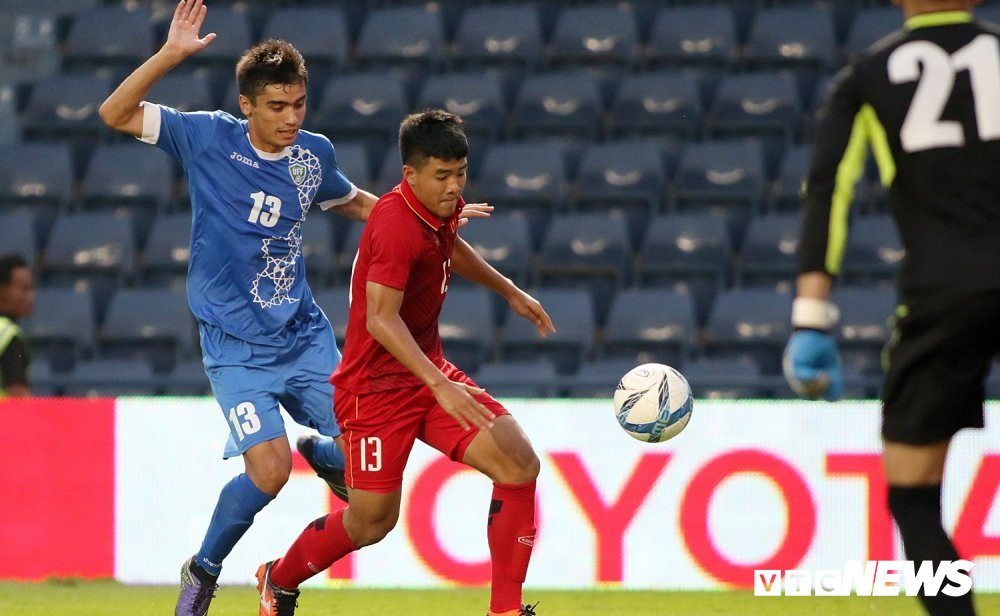 u23 viet nam uzbekistan tuyet (1)
