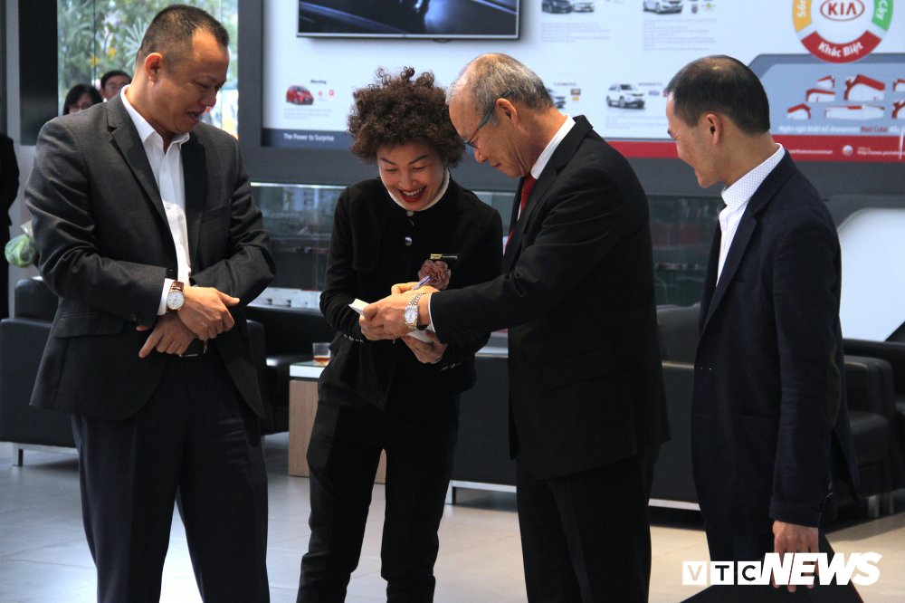 Park Hang Seo Thaco (1) 11