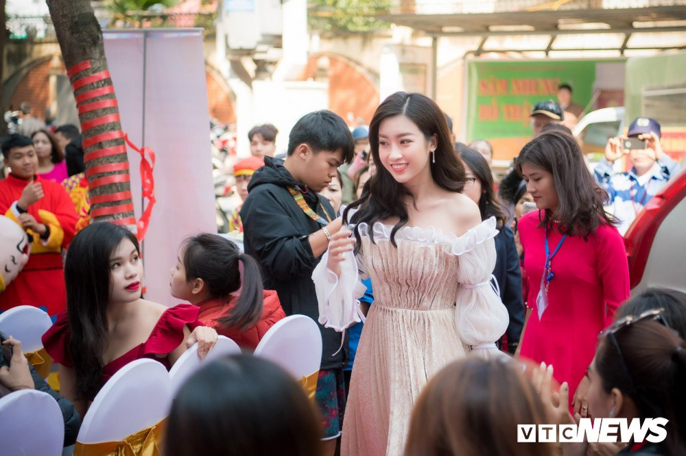 Bui Tien Dung Do My Linh (1)