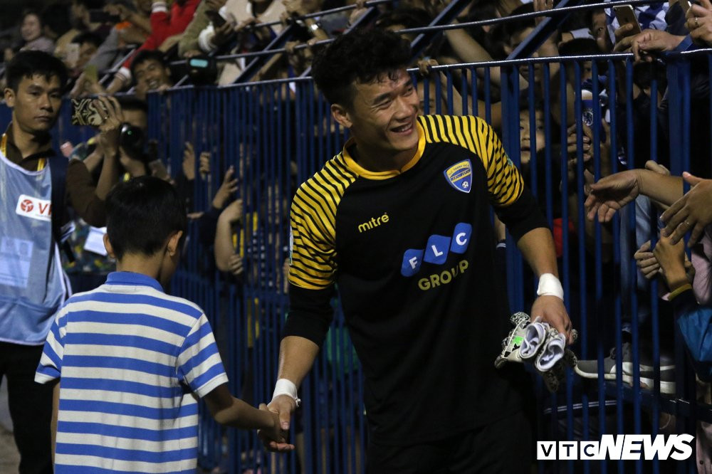 Bui Tien Dung FLC Thanh Hoa TPHCM (14) 14