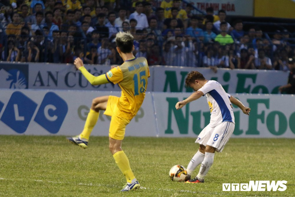 FLC Thanh Hoa HAGL Bui Tien Dung (8) 27