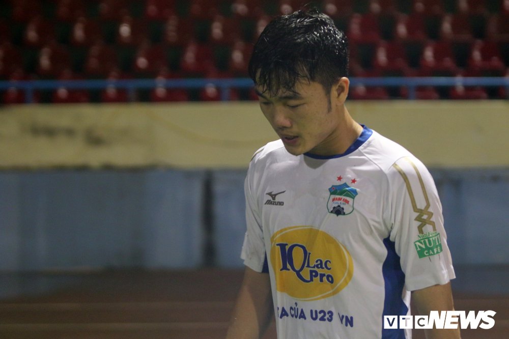 Than Quang Ninh HAGL (47)